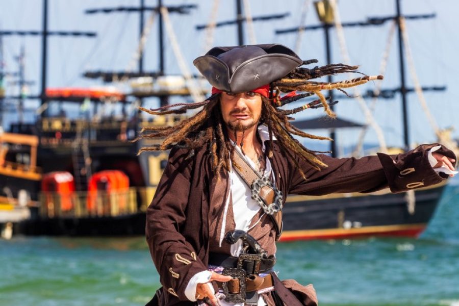 Barco Pirata – (Passeio Full 4h)