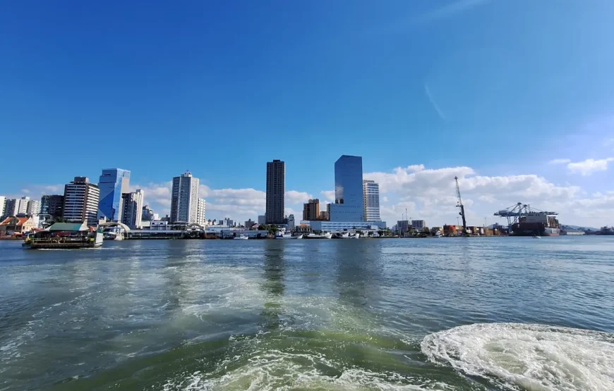 BALNEÁRIO CAMBORIÚ, UNIPRAIAS E LARANJEIRAS – SAÍDA DE FLORIANÓPOLIS