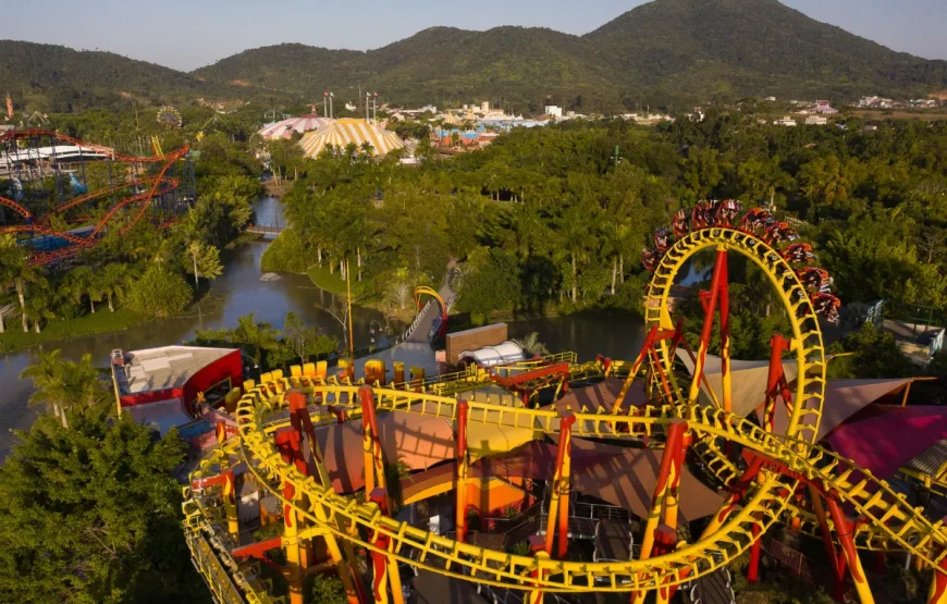 TRANSPORTE PARA BETO CARRERO WORLD – SAÍDA DE FLORIANÓPOLIS